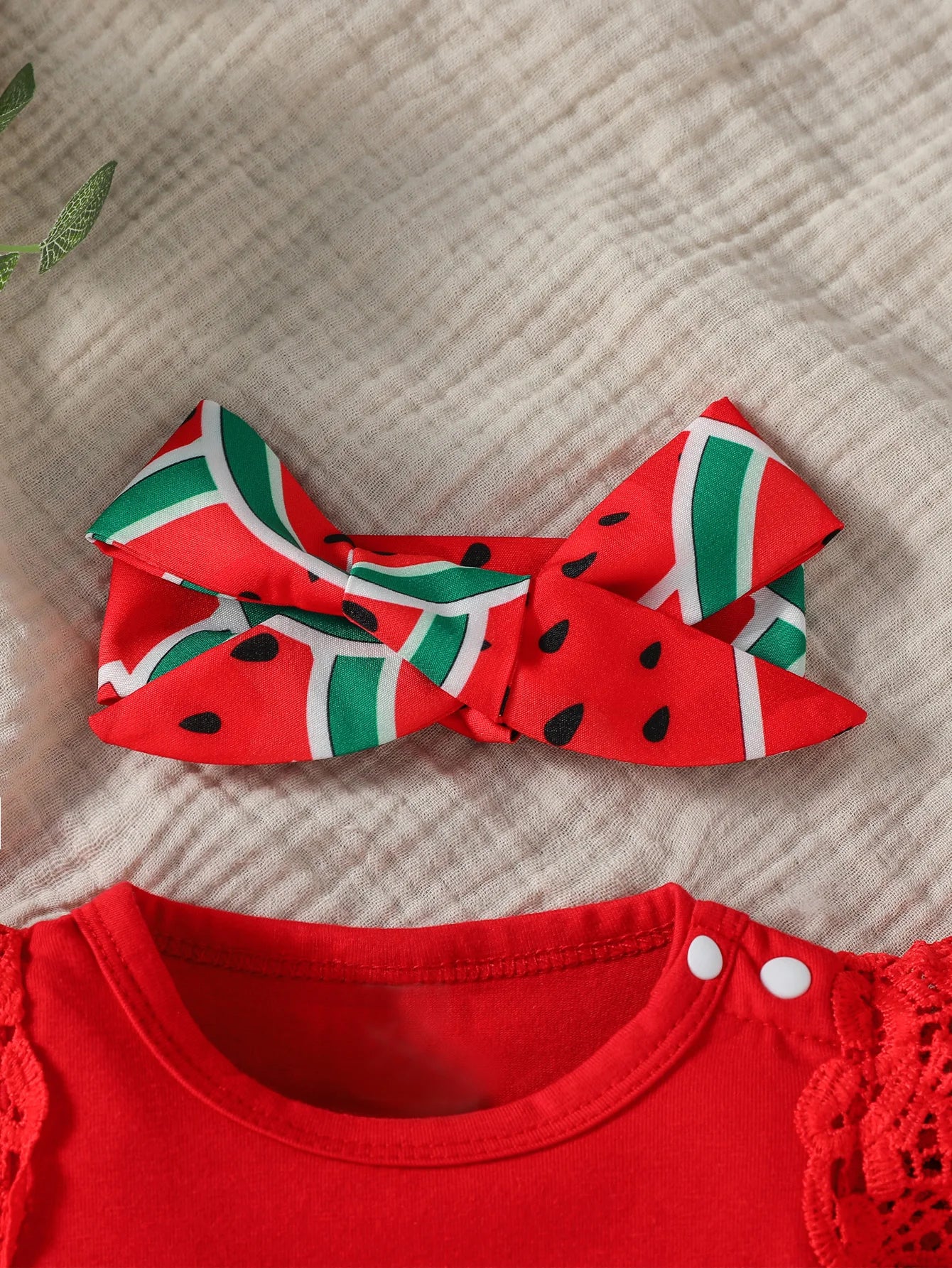 Conjunto Infantil Melancia – Verão | Sem Mangas | Look Fofo para Passeio e Férias (3–24 meses)