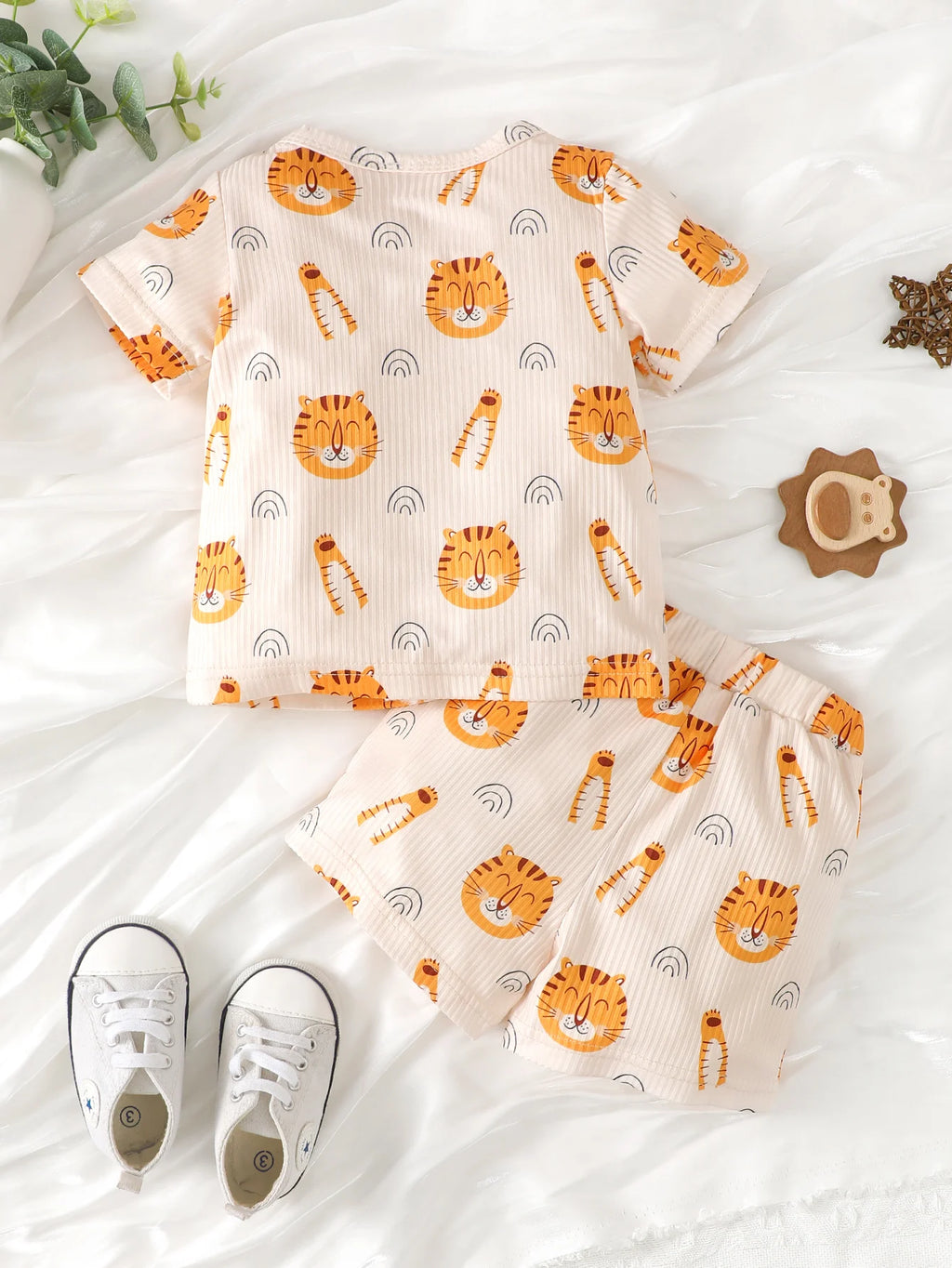 Conjunto Infantil Menino Tigre | Camiseta + Shorts Verão | Roupa Confortável para Bebês e Crianças